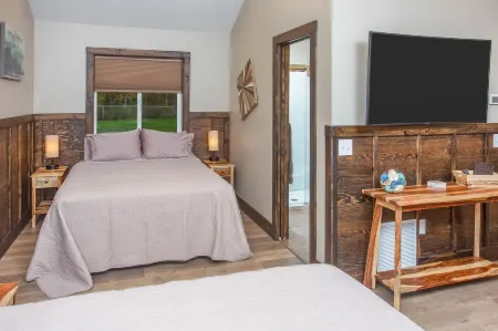 Alaska Back Country Cottages