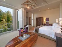 Mosselberg on Grotto Beach Hotels in Hermanus