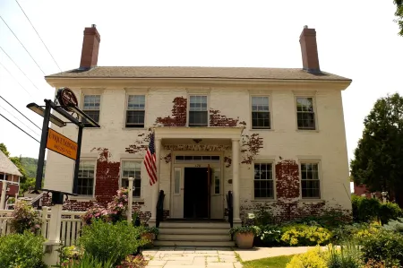 Butler House Отели в г. Стоу