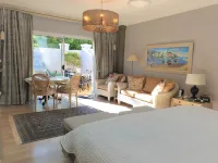 Roosboom Guest Apartments