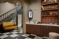 The Saints Hotel Hotels in Гертоґенбос