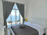 Hotel Holiday Hotels in Praiano