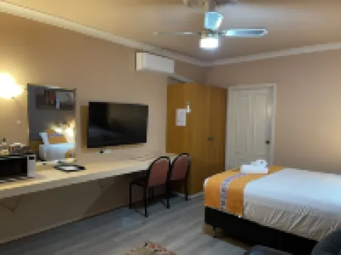 Philadelphia Motor Inn Hotels in Echuca