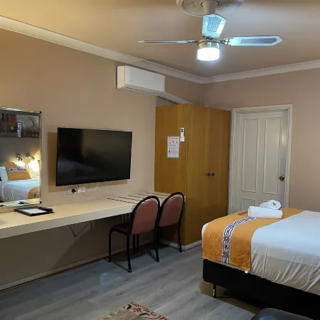 Philadelphia Motor Inn Отели в г. Эчука