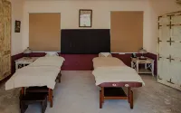 The Rawla Narlai - A Luxury Heritage Stay in Leopard Country - spa