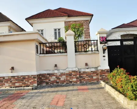 J Gibson Hotel Hotels in Ibeju