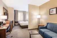 Comfort Suites