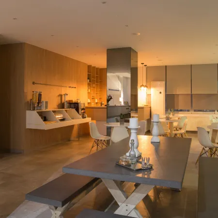 Theofilos City Hotel