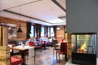 Dolomeet Boutique Hotel - breakfast