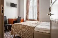 Three Crowns Residents โรงแรมใน