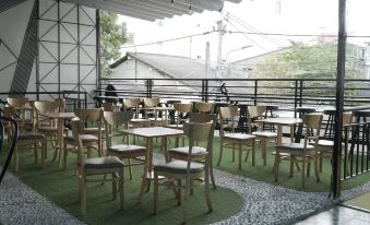 Sunny Hostel