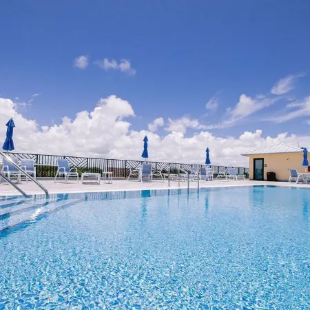 Vistalmar Beach Resort