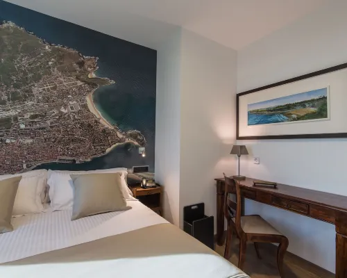 Suite Home Sardinero Hotels near Magdalena Palace