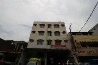 Hotel Maya Deluxe Hotels near Rail Nilayam Colony Park