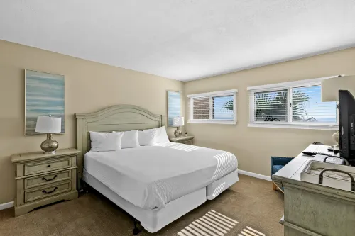 Beach House Condominiums Hotels in Miramar Beach