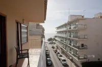 BJ Hostal Bona Vista Hotels in SIllot