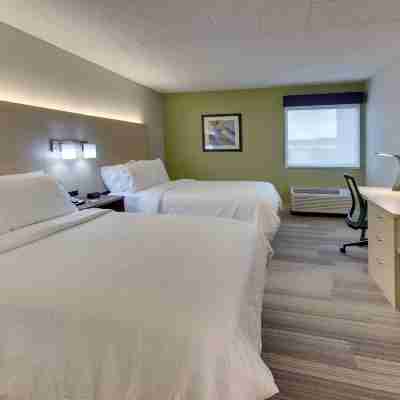 Holiday Inn Express Pittston - Scranton Airport Rooms