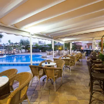 Hotel Alba Seleqtta