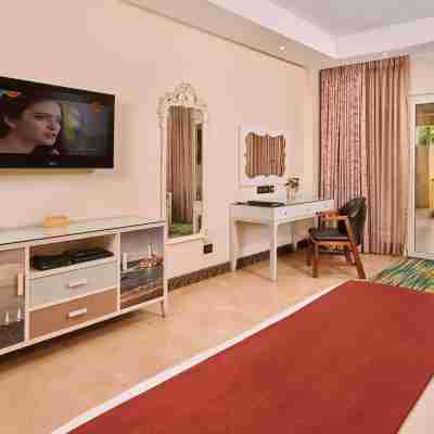 Mayfair Waves Rooms