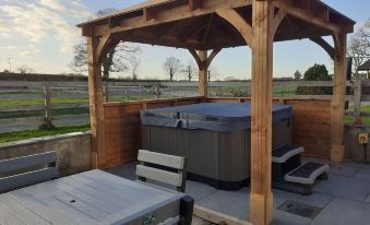 Green View Lodges