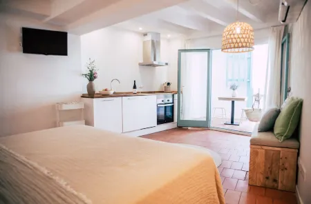 Hostal Ses Negres Отели в г. Багур