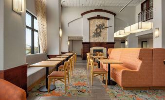 Hampton Inn & Suites San Marcos