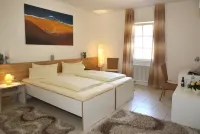 Landhotel Sickinger Hof Hotels in Walldorf