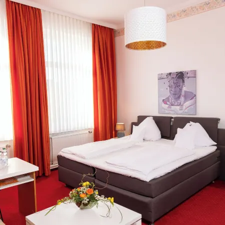 Hotel Alpha