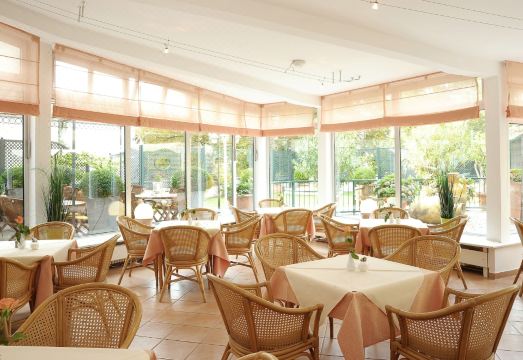 호텔 내부 전경