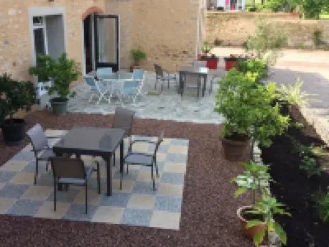 Au Foudre du Bazois Hotels in Nievre