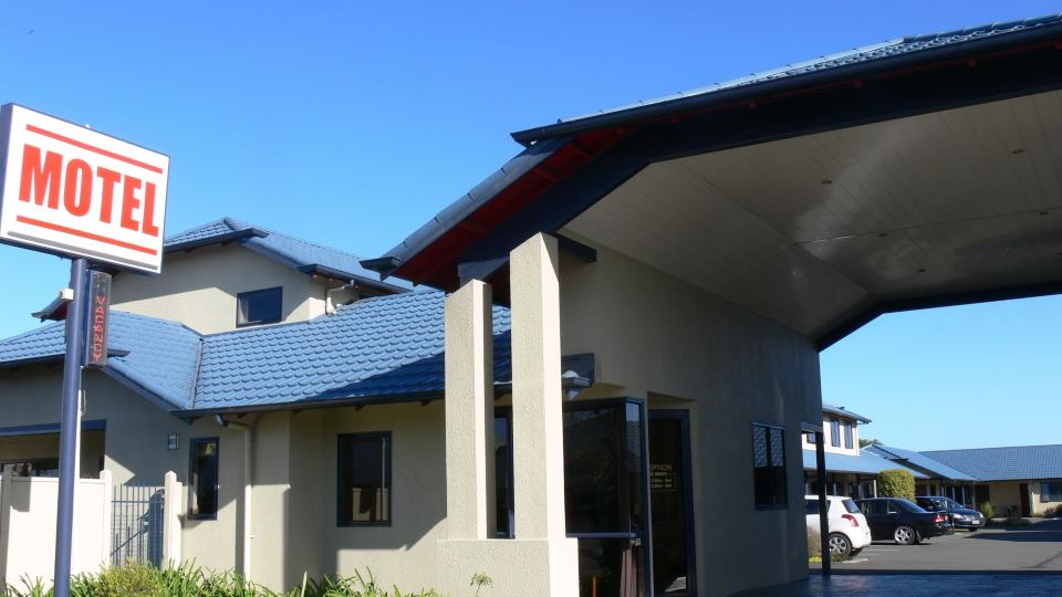 Claremonte Motor Lodge