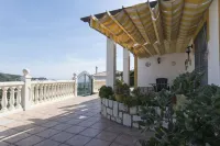 카사 콜리나 델 솔 토록스 호텔