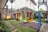 서머 힐스 호텔 & 빌라 반둥 Sukasari 호텔