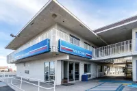 Motel 6 El Centro, CA Hotels near Express Factory Outlet