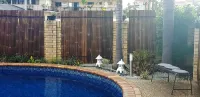 Limassol Motel Hotels in Runaway Bay