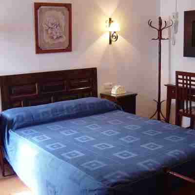 Hostal Colon Antequera Rooms