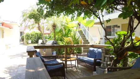 Ocean Drive Villas Отели в г. Голливуд