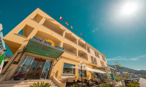 HOTEL RIVA DEL SOLE CEFALU'