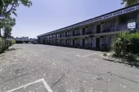 The Prince Mark Motel Hotels in Doveton