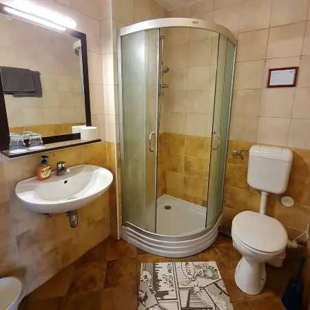 Rooms Lara