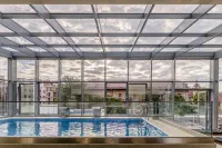 Sheraton Bucharest Hotel - Mewah