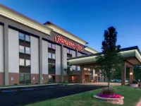 Hampton Inn Madison-East Towne Mall Area Hotels near Warner Park