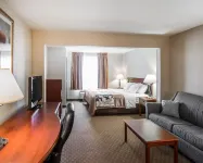 Rodeway Inn & Suites