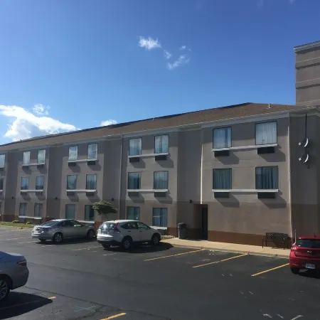 Blankenbaker Inn by IHG
