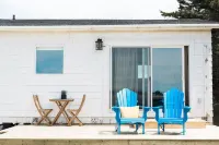 Lighthouse Lane Cottages - Homestay