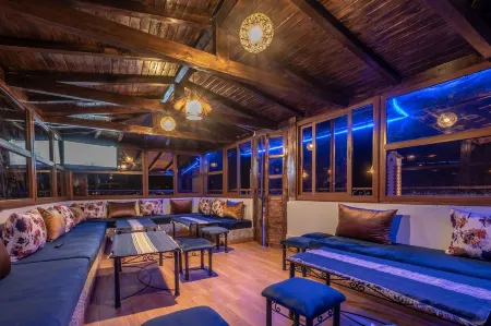 Dar Saida Hora Отели рядом с достопримечательностью «Шефшауэн»