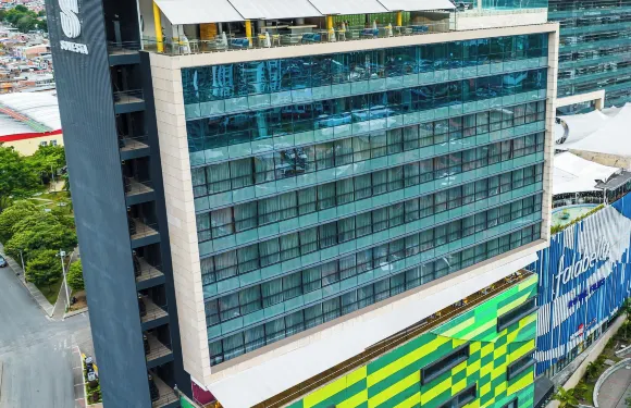 伊瓦格索內斯塔酒店