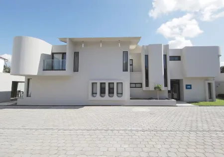 Cedrela Отели в г. Комаягуа