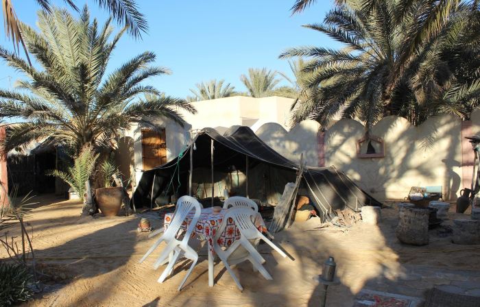 Accommodation near Desert a Douz