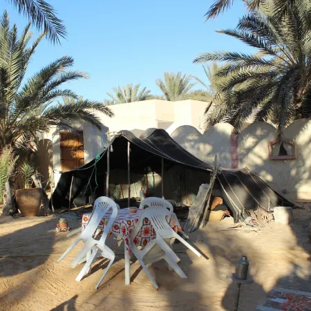 Accommodation near Desert a Douz